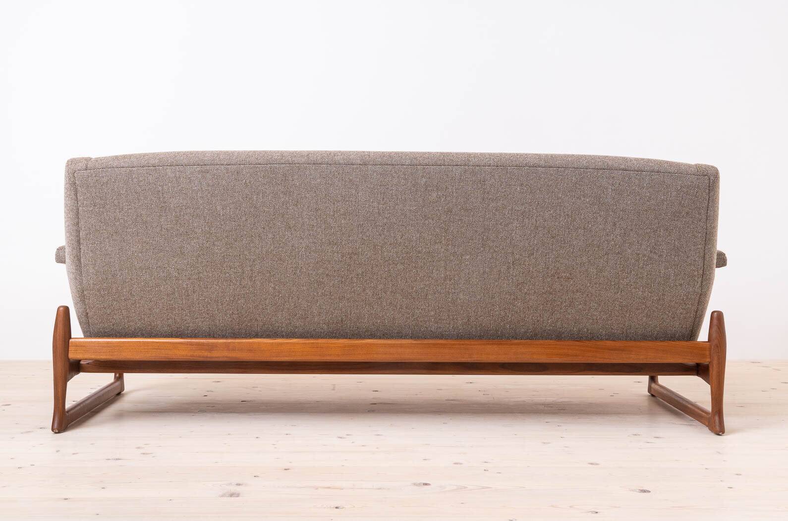 Johannes Andersen Sofa Excellent for AB Trensums Fåtöljfabrik, Reupholstered in KVADRAT