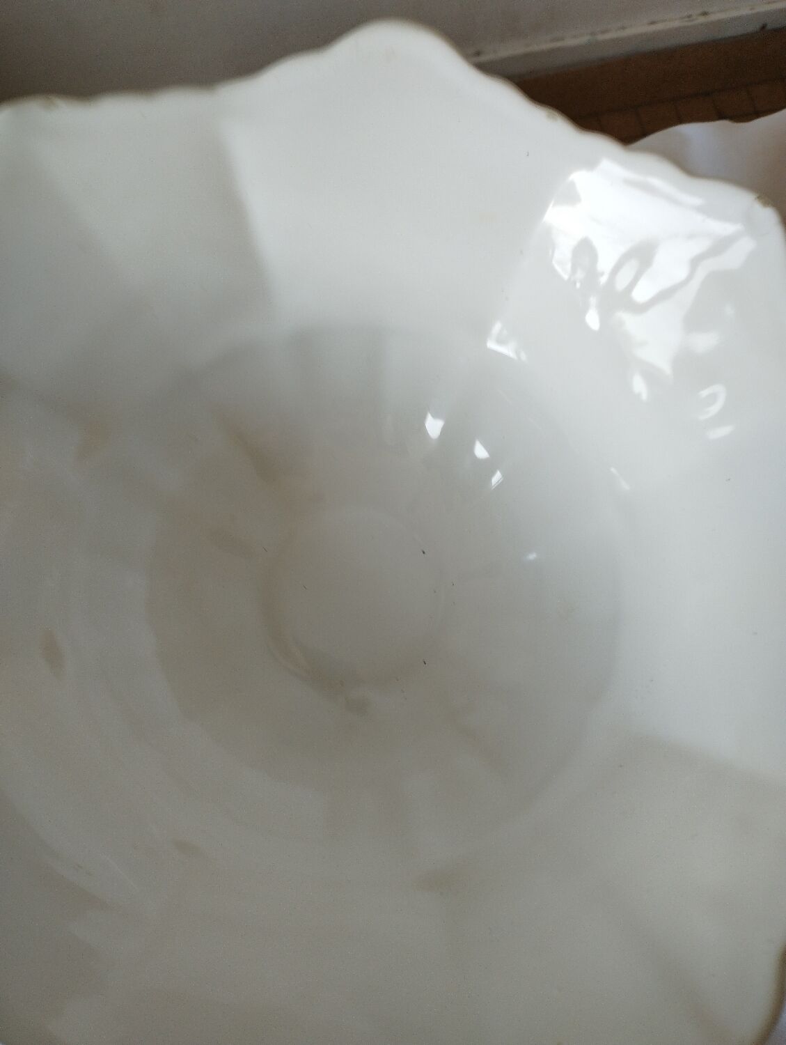 Very incense standing fruit cup