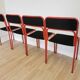Lot de 4 chaises empilables en métal rouge et noir des années 1970 : Chaise de salle à manger Space Age