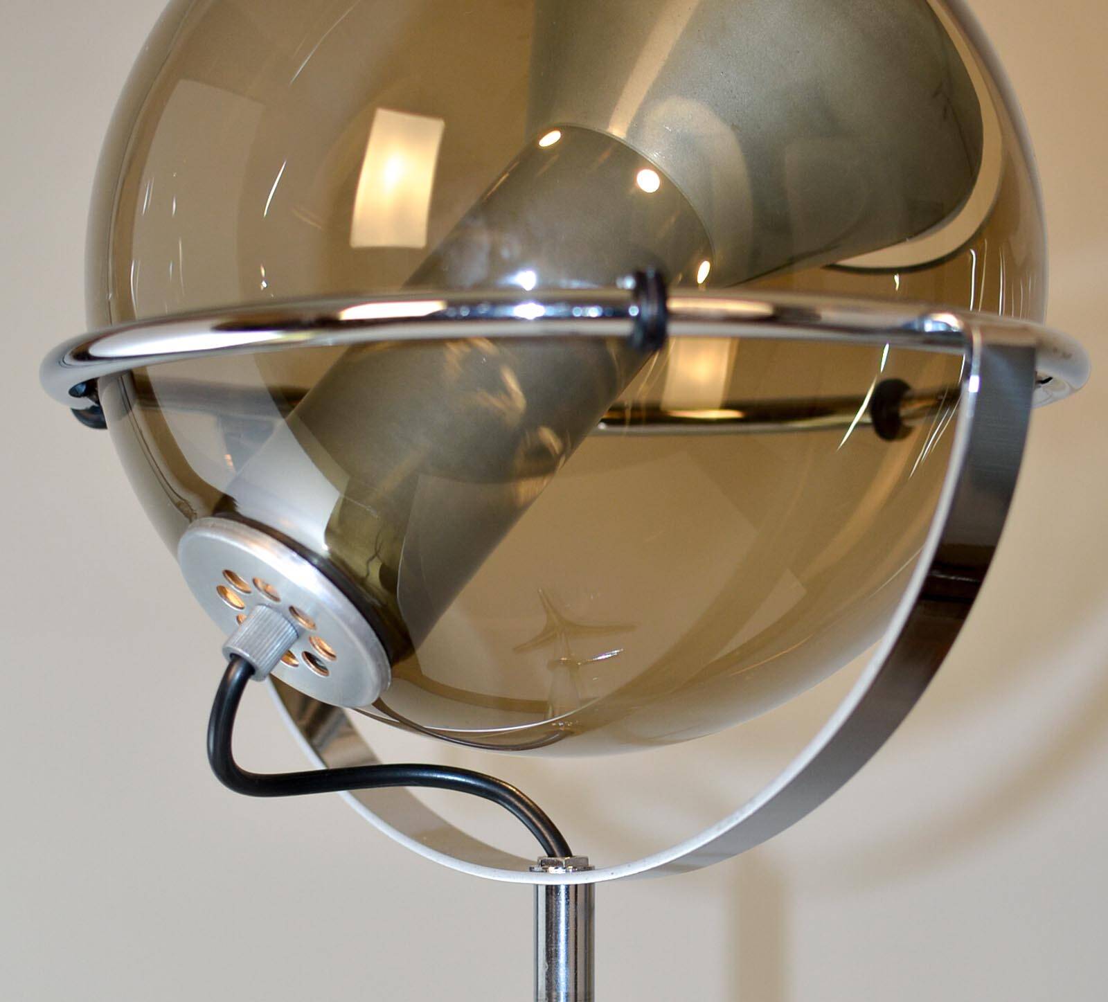 Dutch Design Raak Floorlamp ‘Globe’ by Frank Ligtelijn. The Netherlands 60s