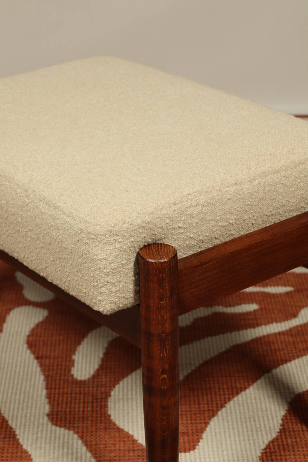 Scandinavian style set lounge chair and ottoman footrest in boucle fabric natural dark wood Mid Cent