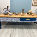 Table basse bleue