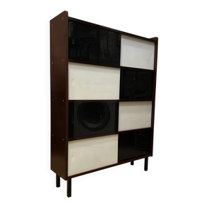 Bibliothèque vitrée,