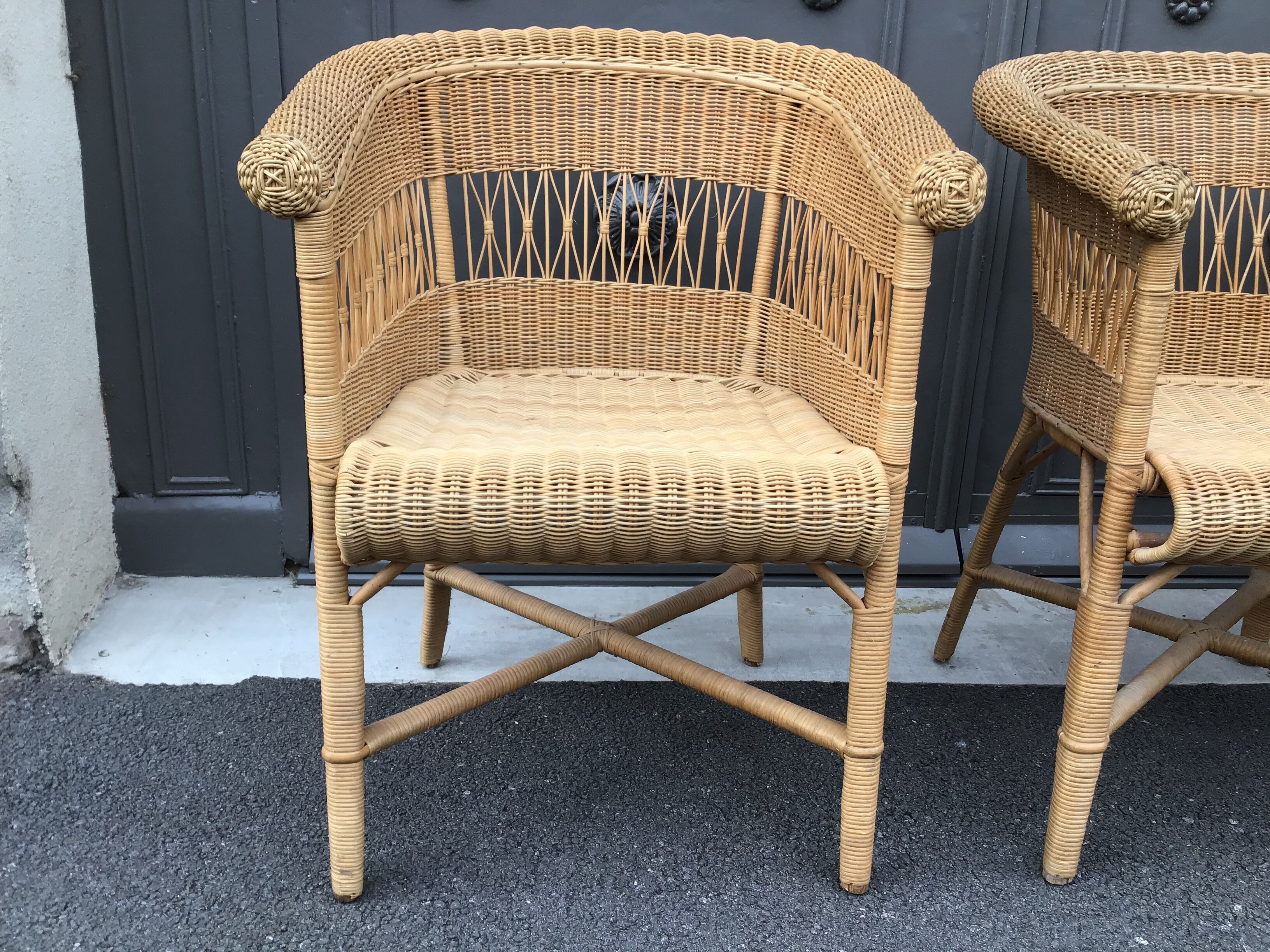 Vintage rattan gondola seat