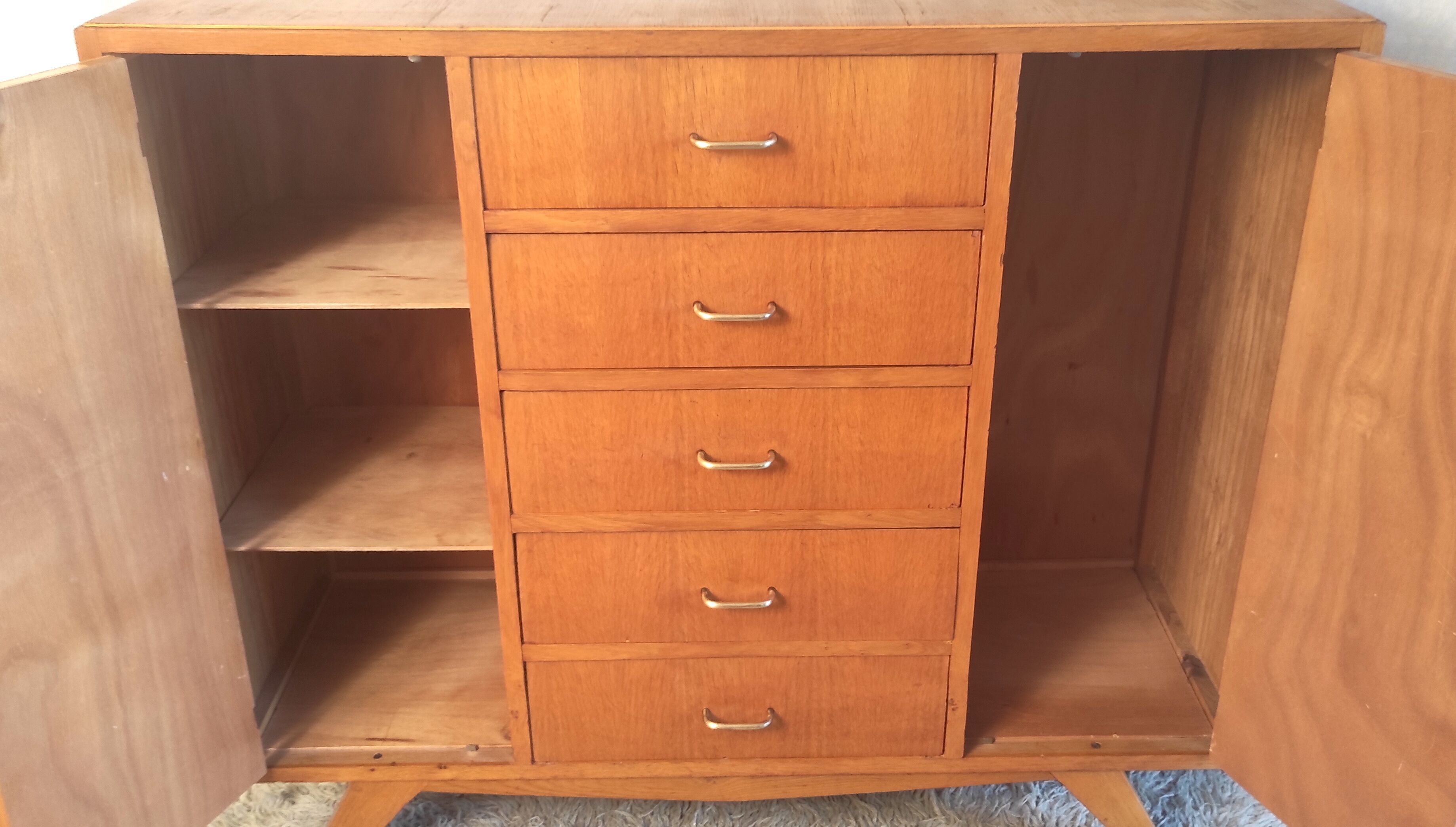 Gilded oak chest of drawers – 50s/60s