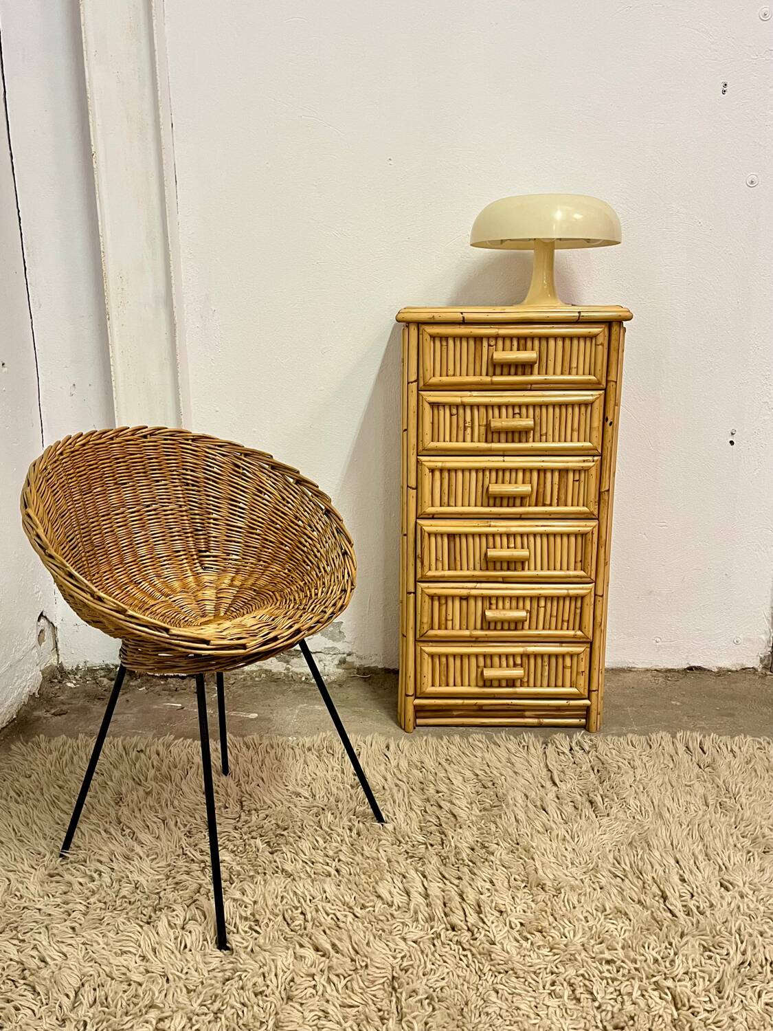 Chiffonnier en rotin années 70