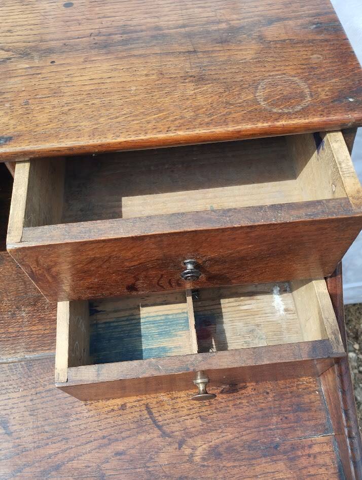 Victorian oak graduated desk – circa 1890-1910.