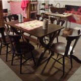 Chain wood dining table