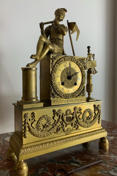 Period clock restoration XIXth in gilded bronze