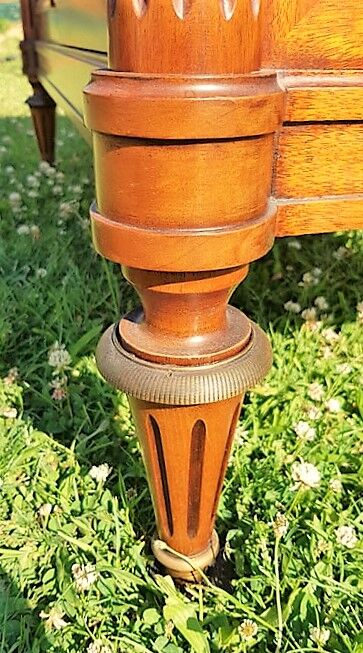 Wooden marble tray dresser