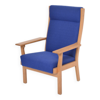 Reupholstered Danish Mid-Century Modern GE 181 a Chair by Hans Wegner for GETAMA