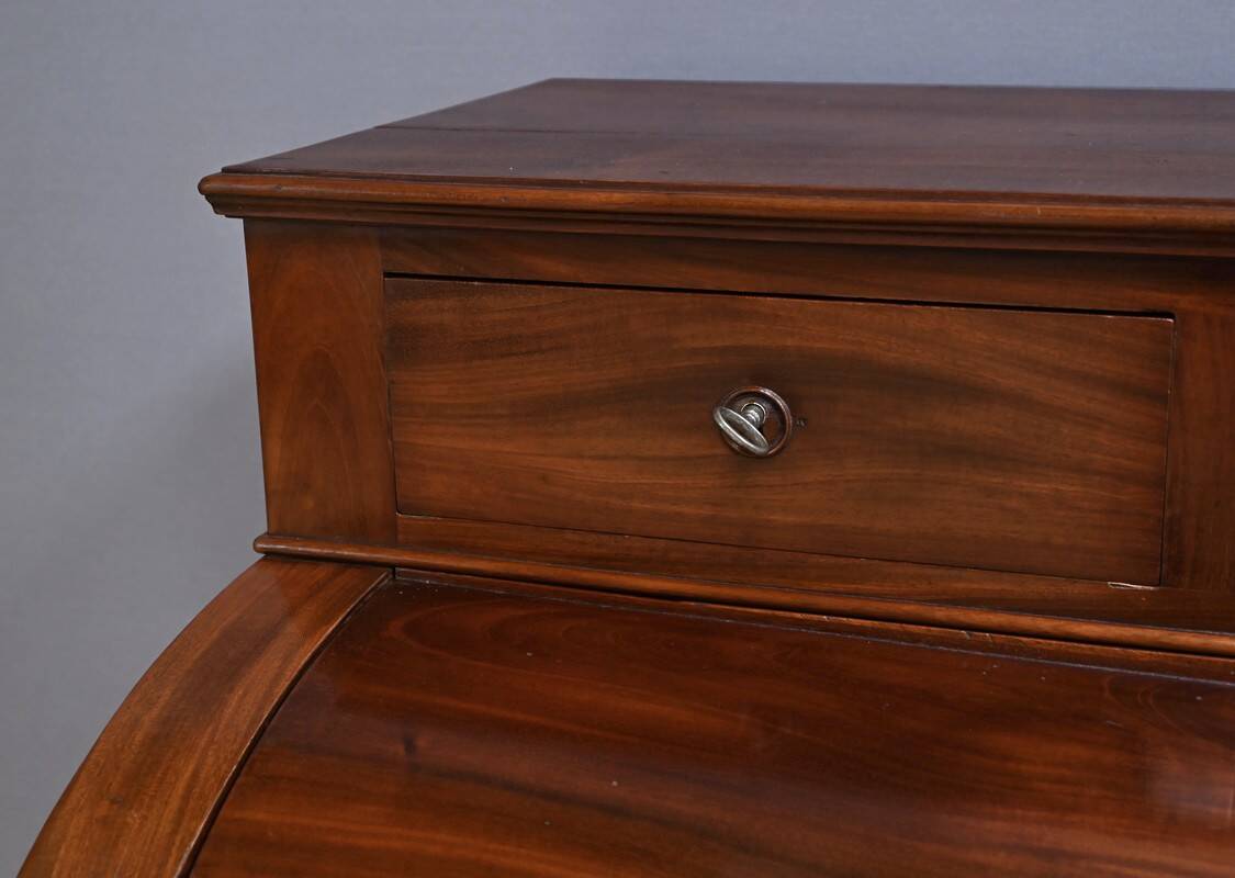 Mahogany Cylinder Desk, Restoration Period – Part 1 of the 19th Century