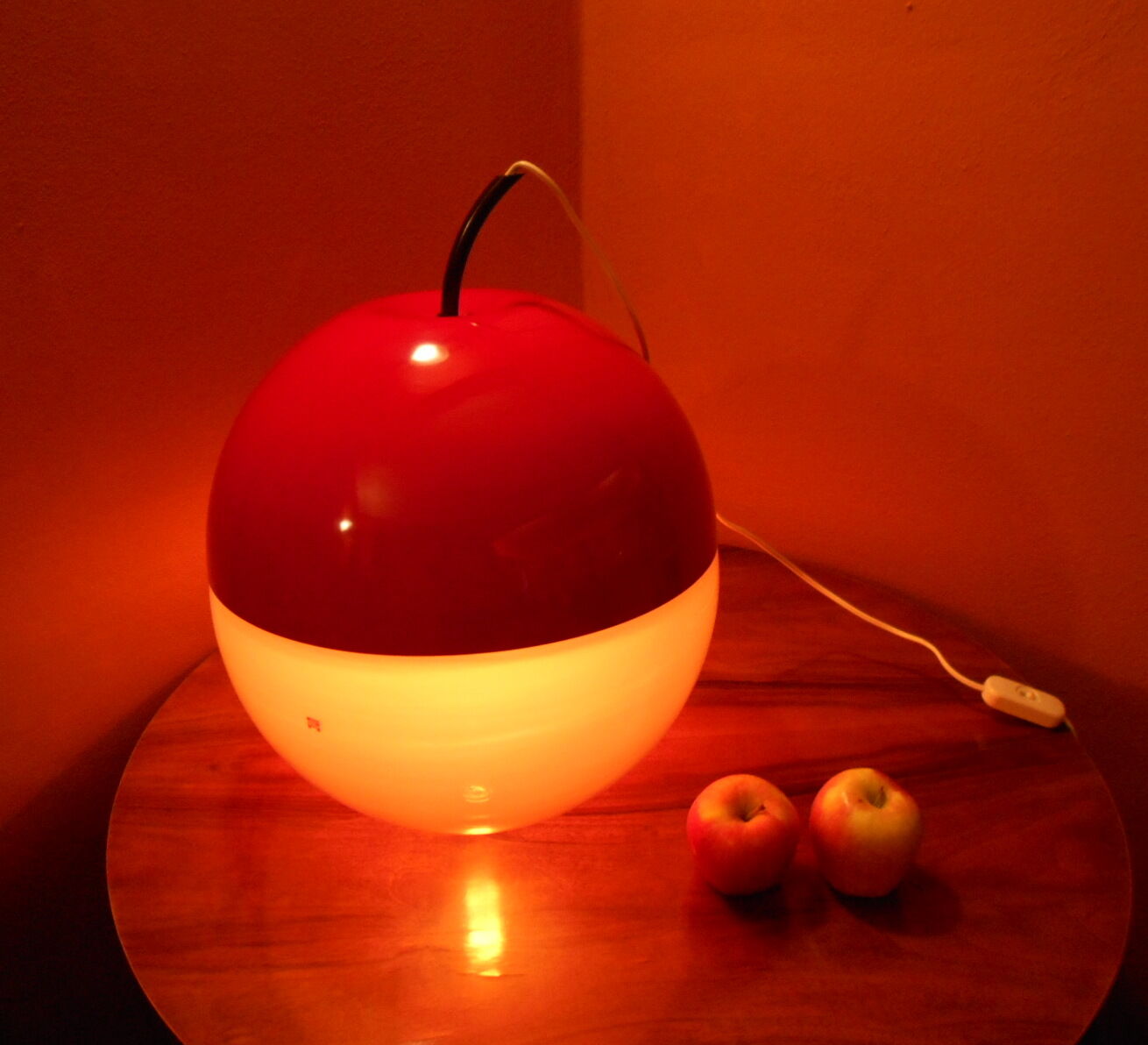 Big Apple desk lamp by Selenova 1960s