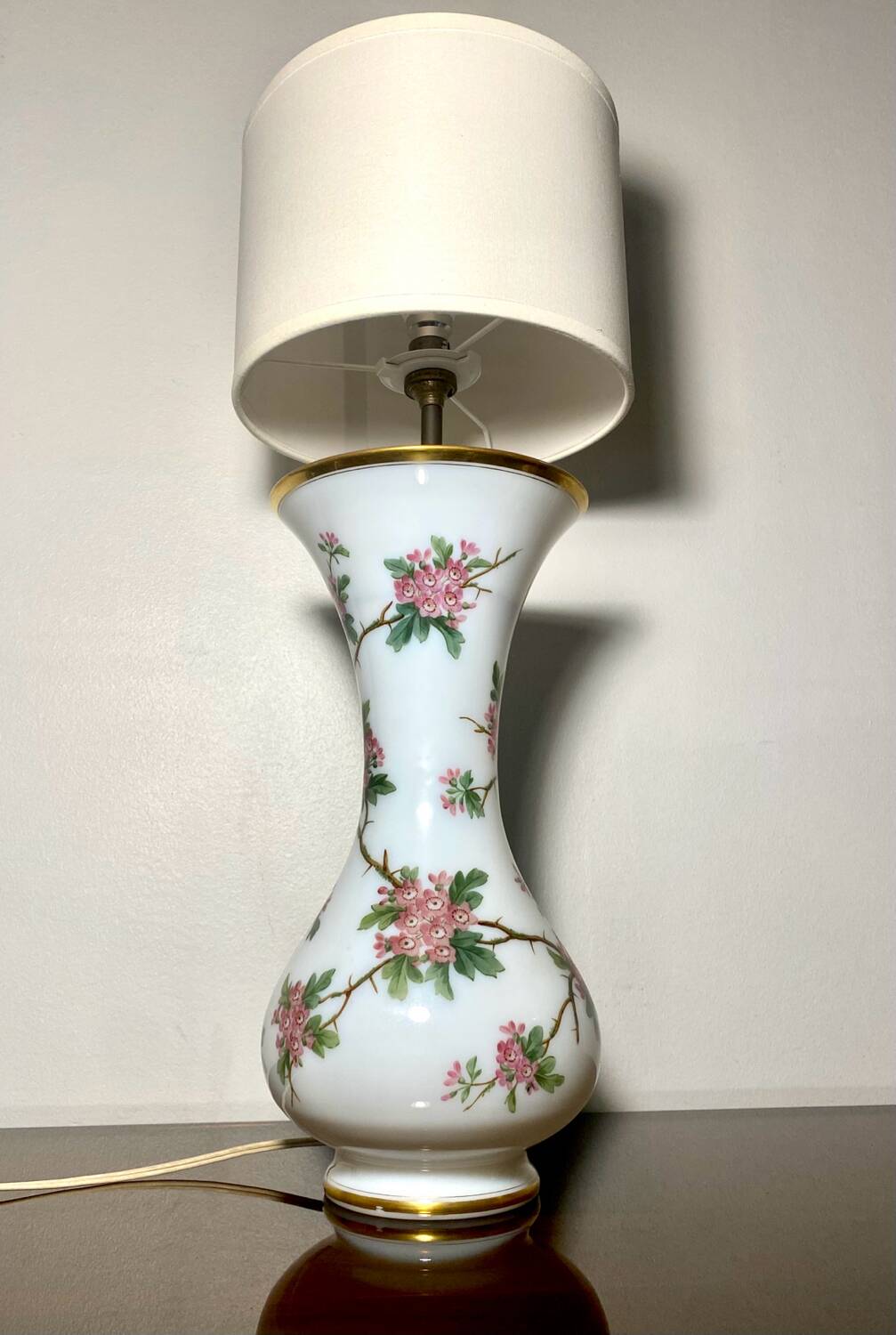 Baccarat Lampe Opaline peint main