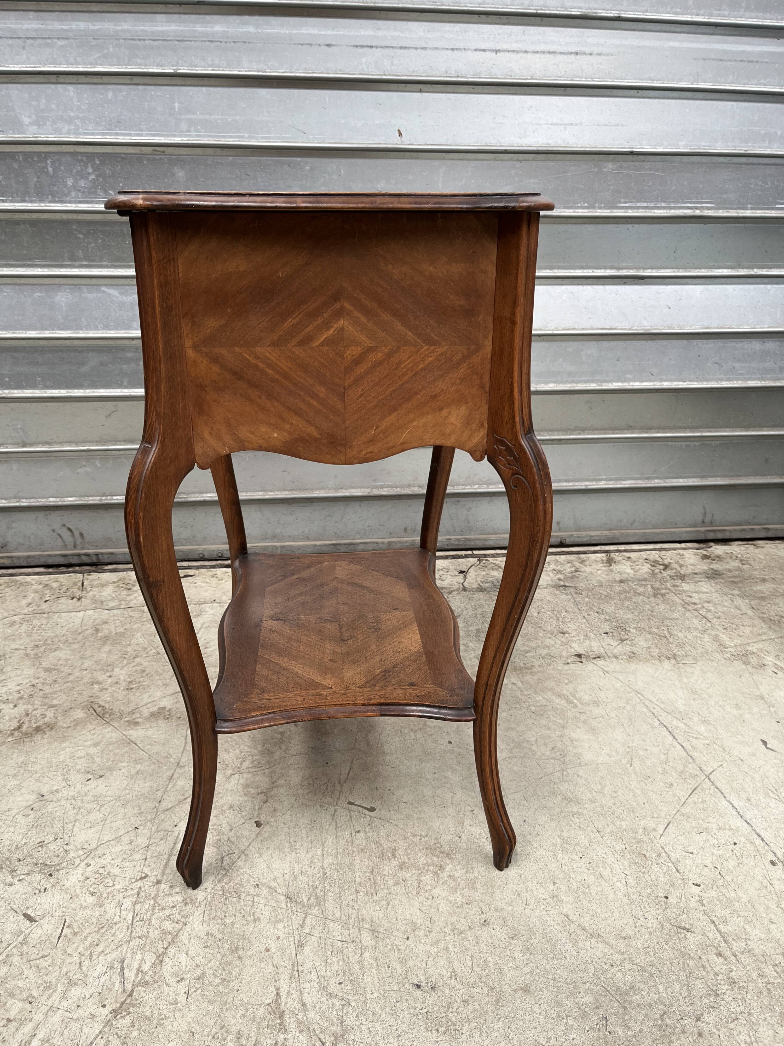 Coiffeuse en acajou de style Louis XV