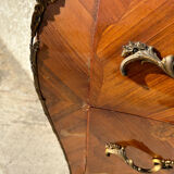 Rosewood chest of drawers