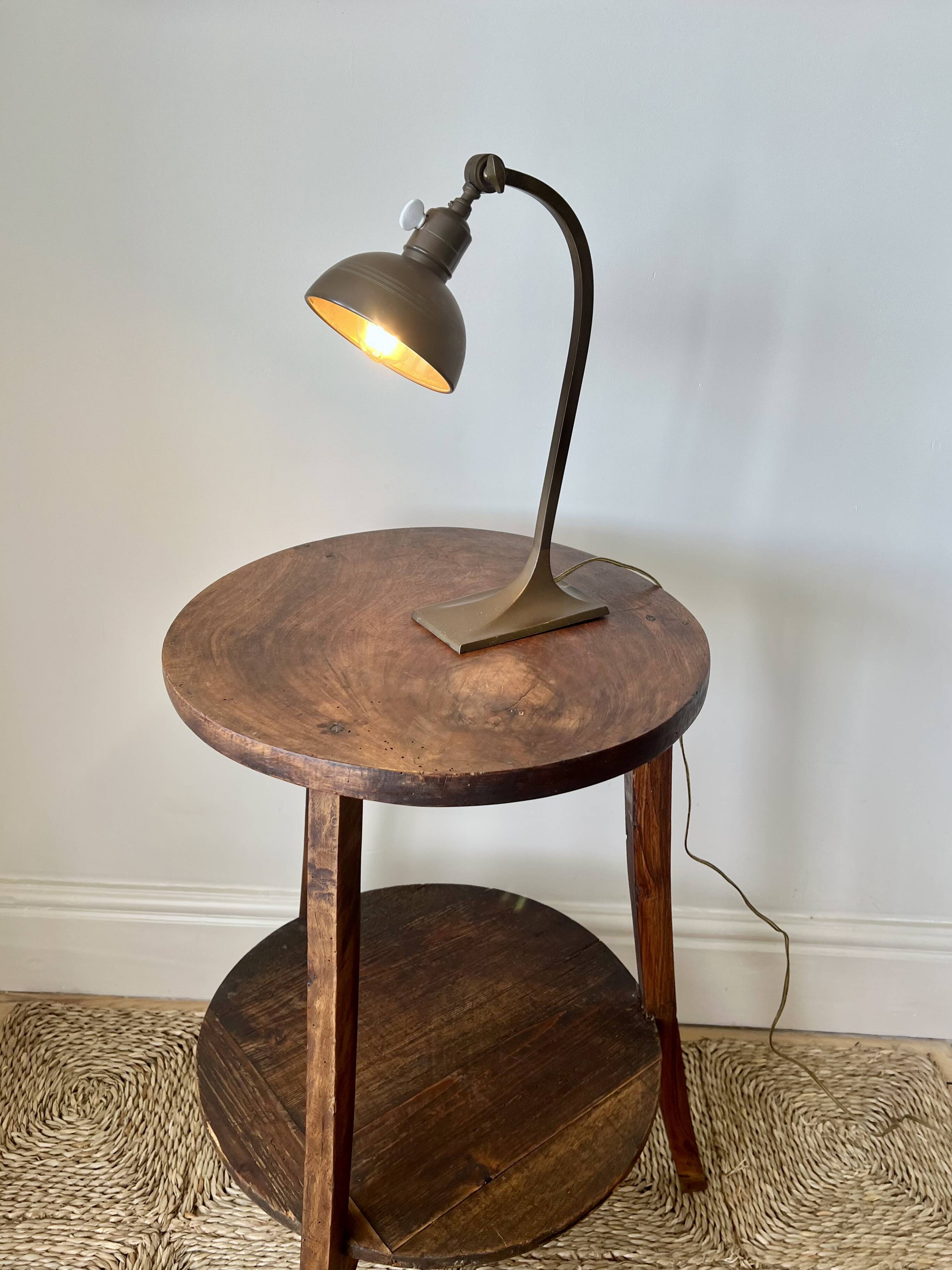 Art Deco brass table lamp, early 20th Century
