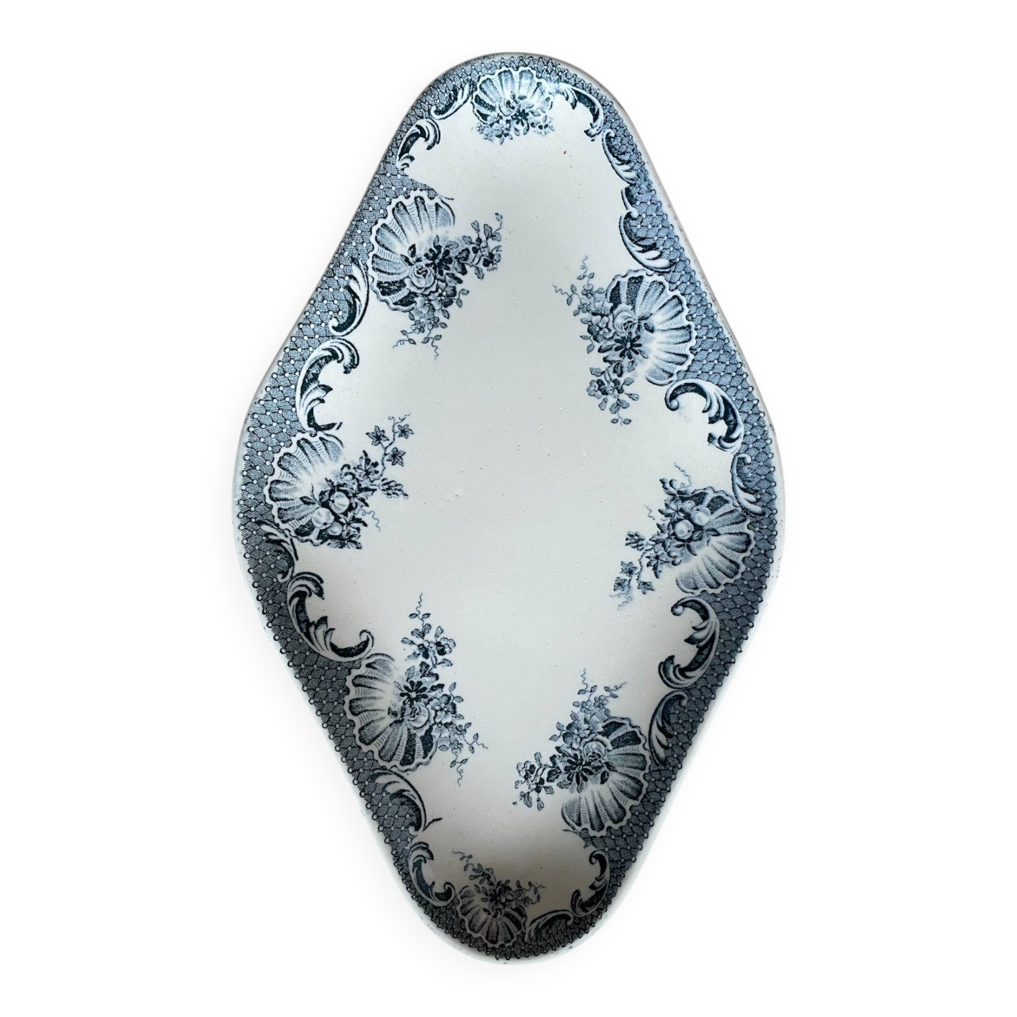 Antique butter dish in Saint-Amand earthenware (Nord)