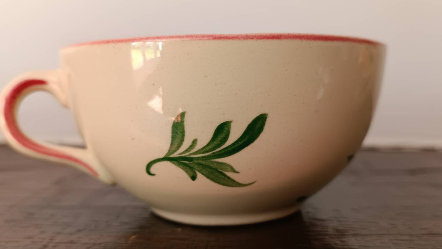 4 earthenware coffee cups from Desvres