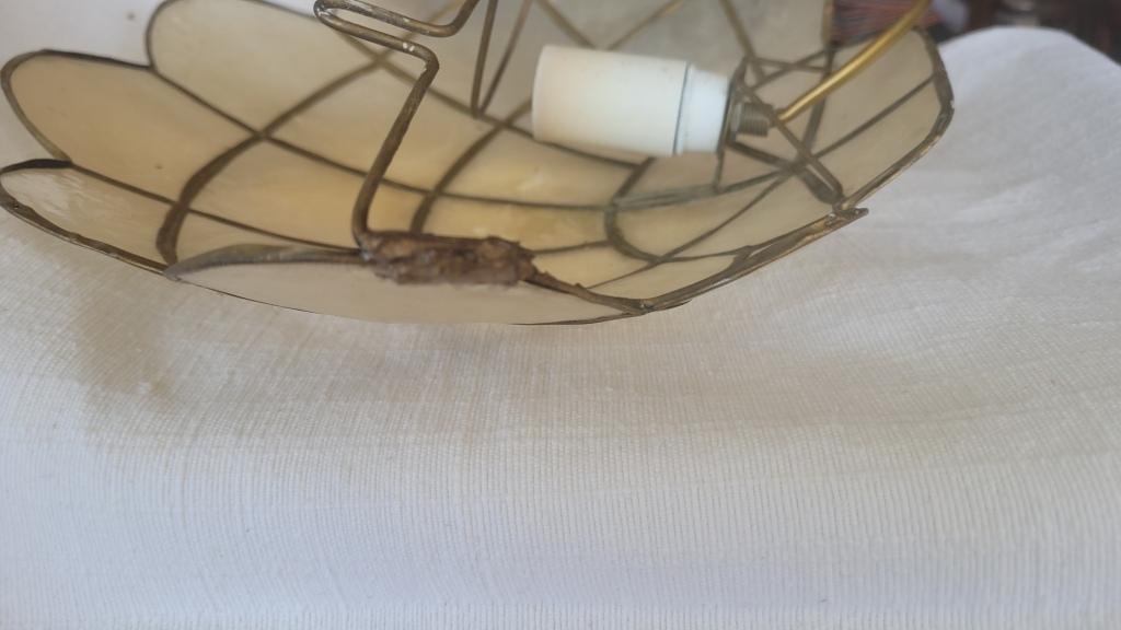 Applique en nacre et laiton