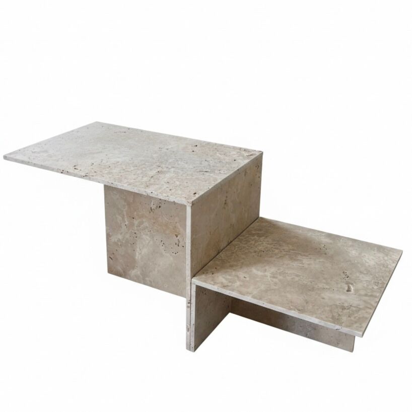 Table basse en travertin « escalier »