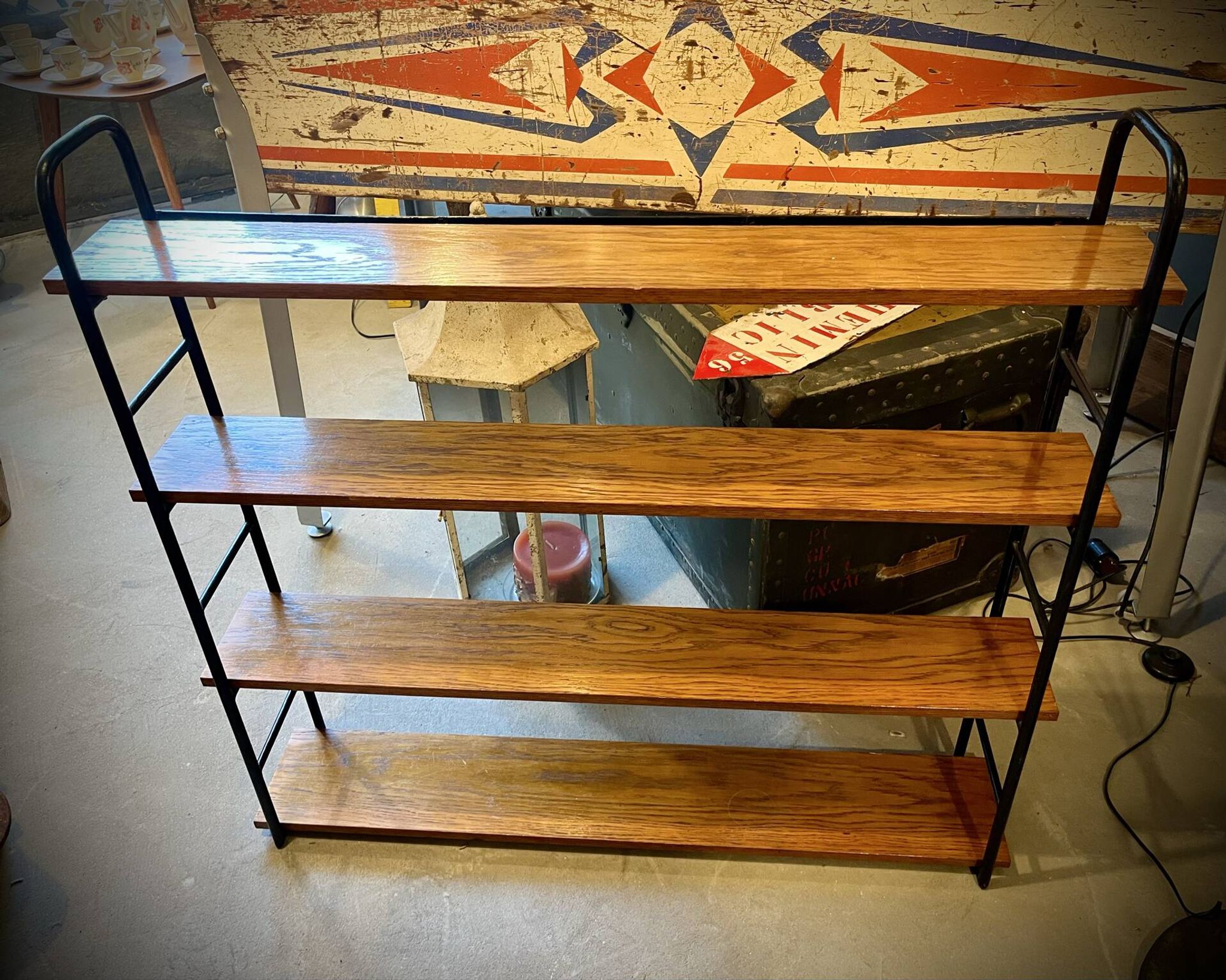 Low freestanding bookshelf in wood and metal, Omnia style – 1960