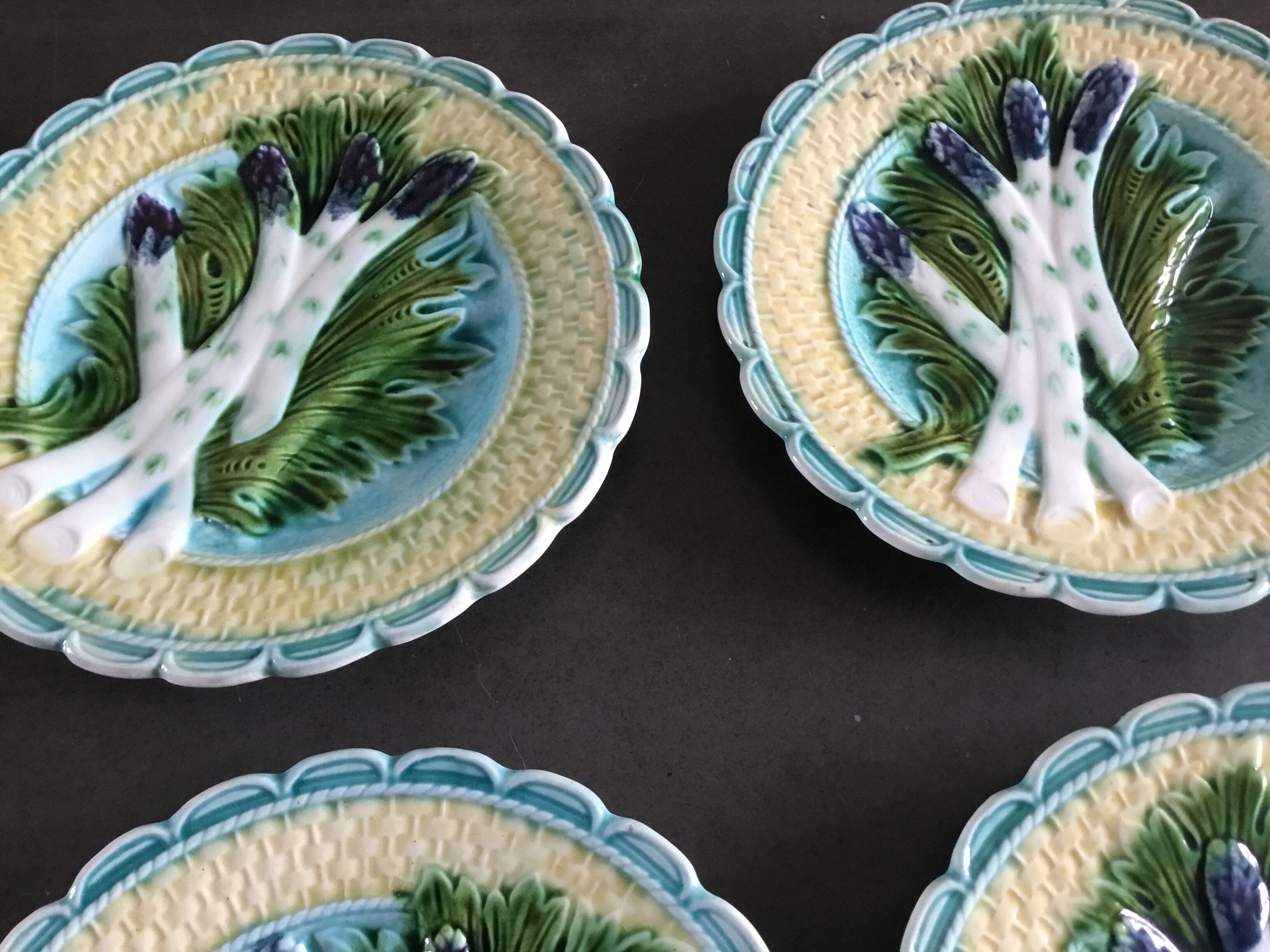 6 asparagus plates in slip
