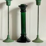 Bougeoirs en verre et métal vert