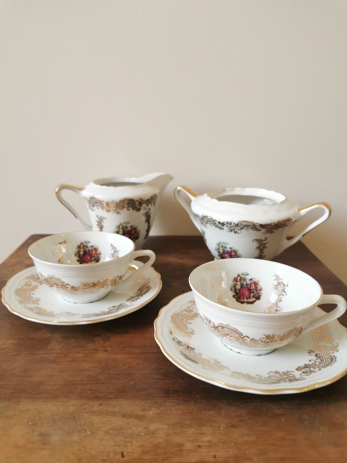 Duo of vintage porcelain cups