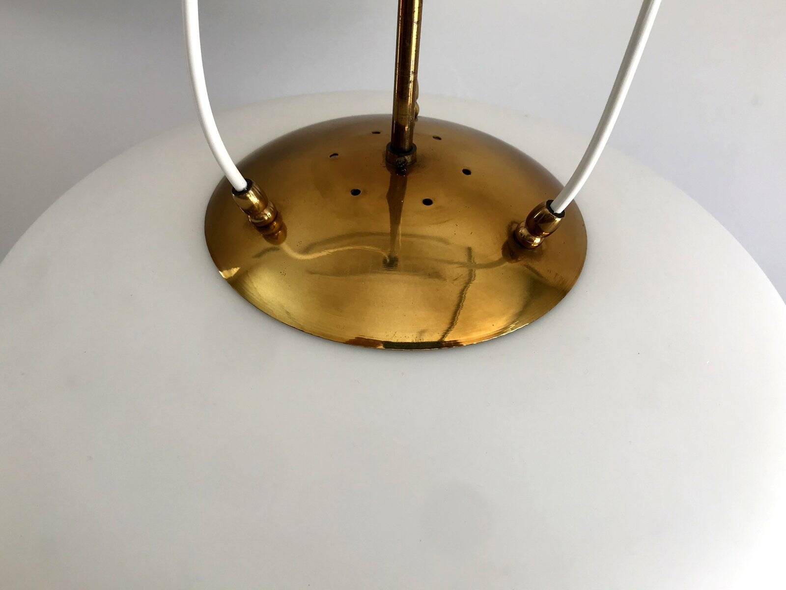 Italian Brass Model 1104 Chandelier from Stilnovo, 1950s