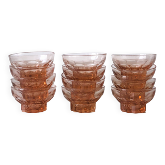 Set of 12 small multipurpose cups - old pink