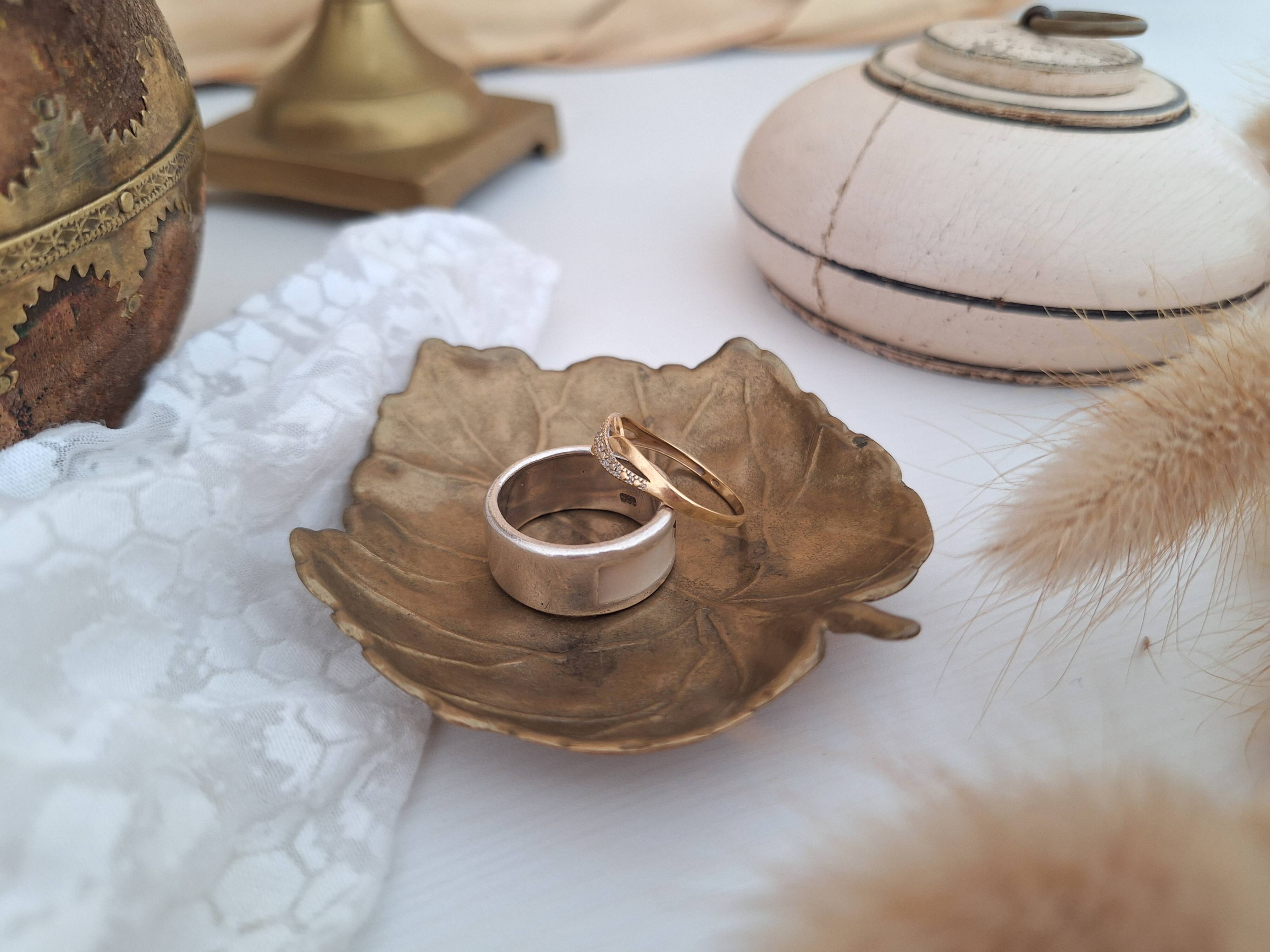 Vintage brass pocket emptier