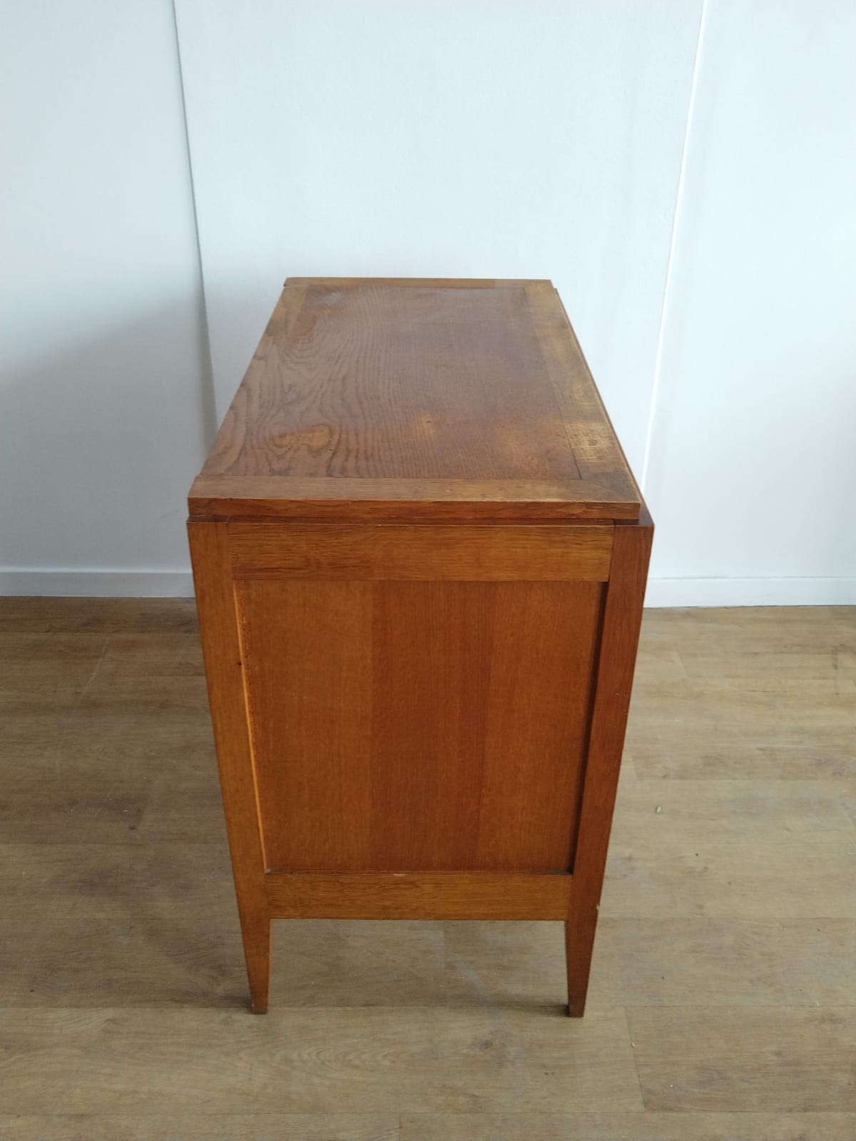 Commode vintage