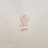 Old enamelled sheet metal dish