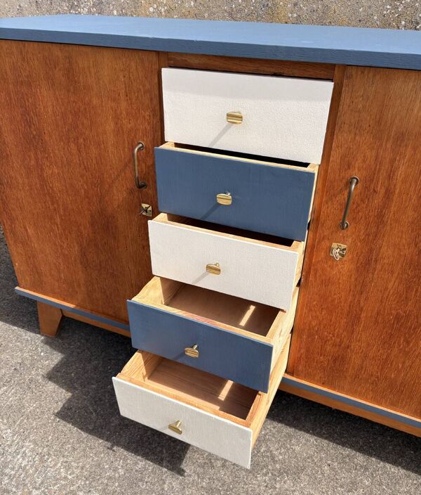 Enfilade bois massif années 50  – pièce unique au design graphique