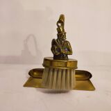 1/5 English brass crumb pickup