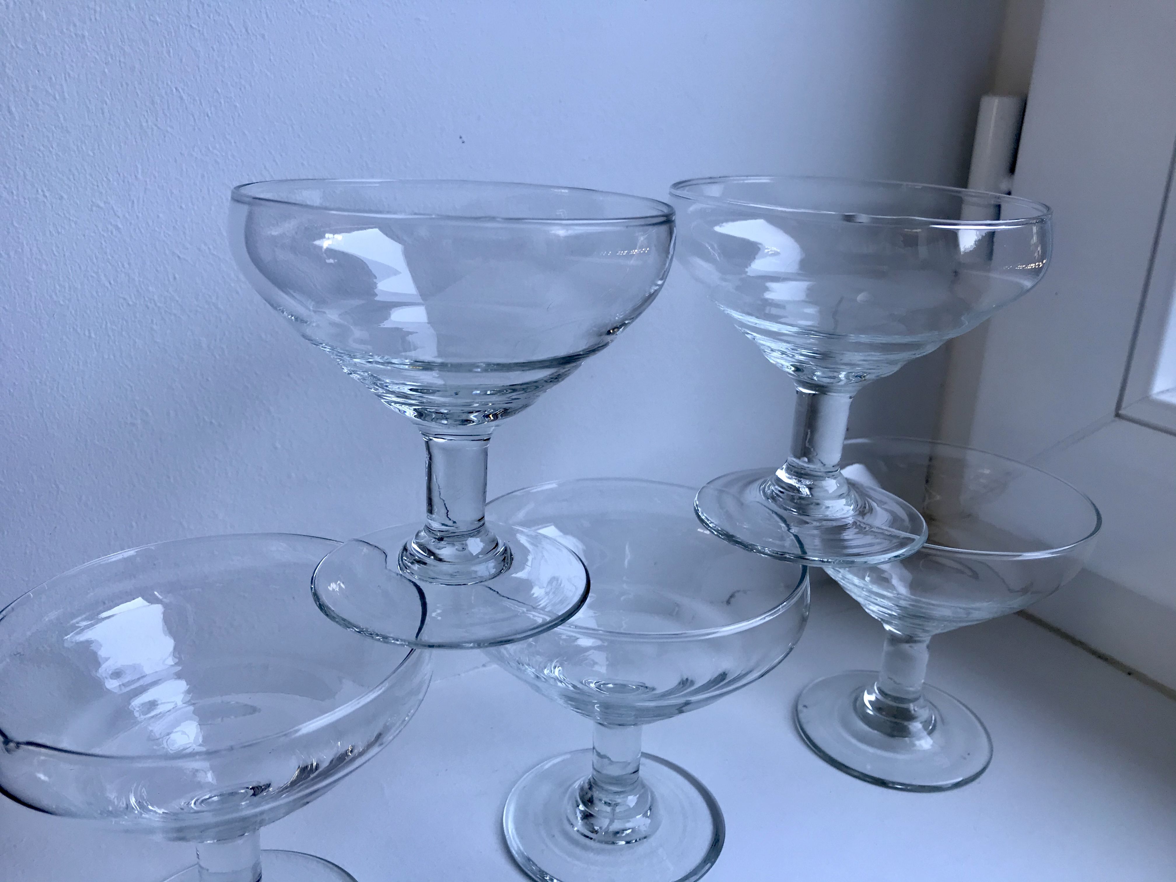 Set of 5 glasses of champagne made by hand 50-60 years