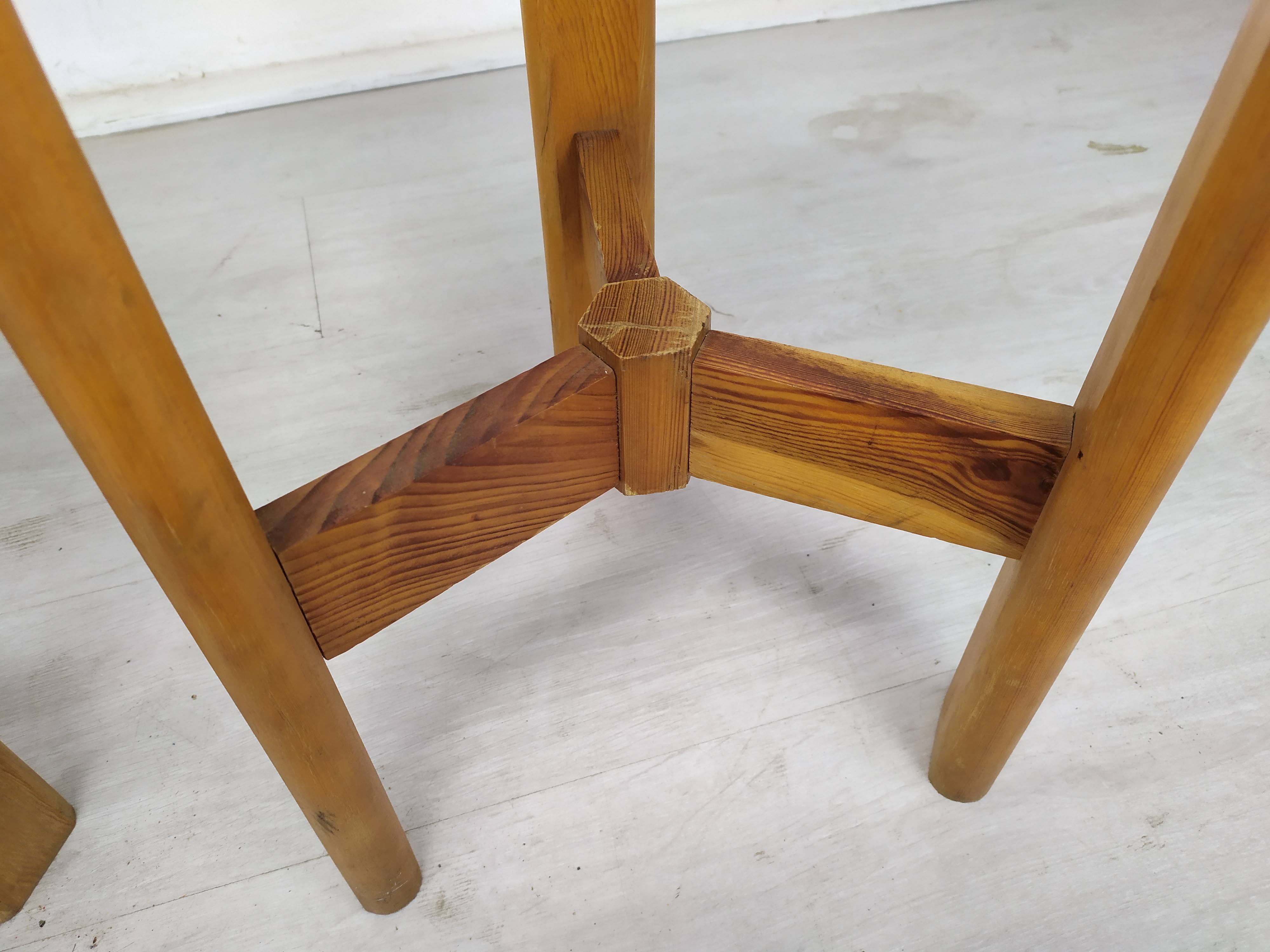 Vintage chalet bar stools