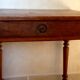 Table d'appoint pieds en bois tourné