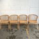 4 Chaises de bistrot en bois en forme de v