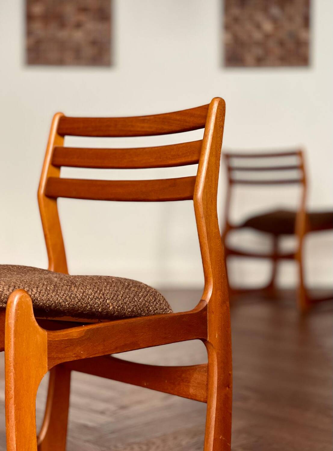 Pair of vintage Portwood chairs from the 60s/70s