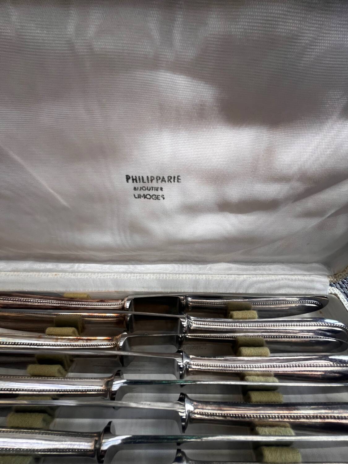 Silver-plated knives