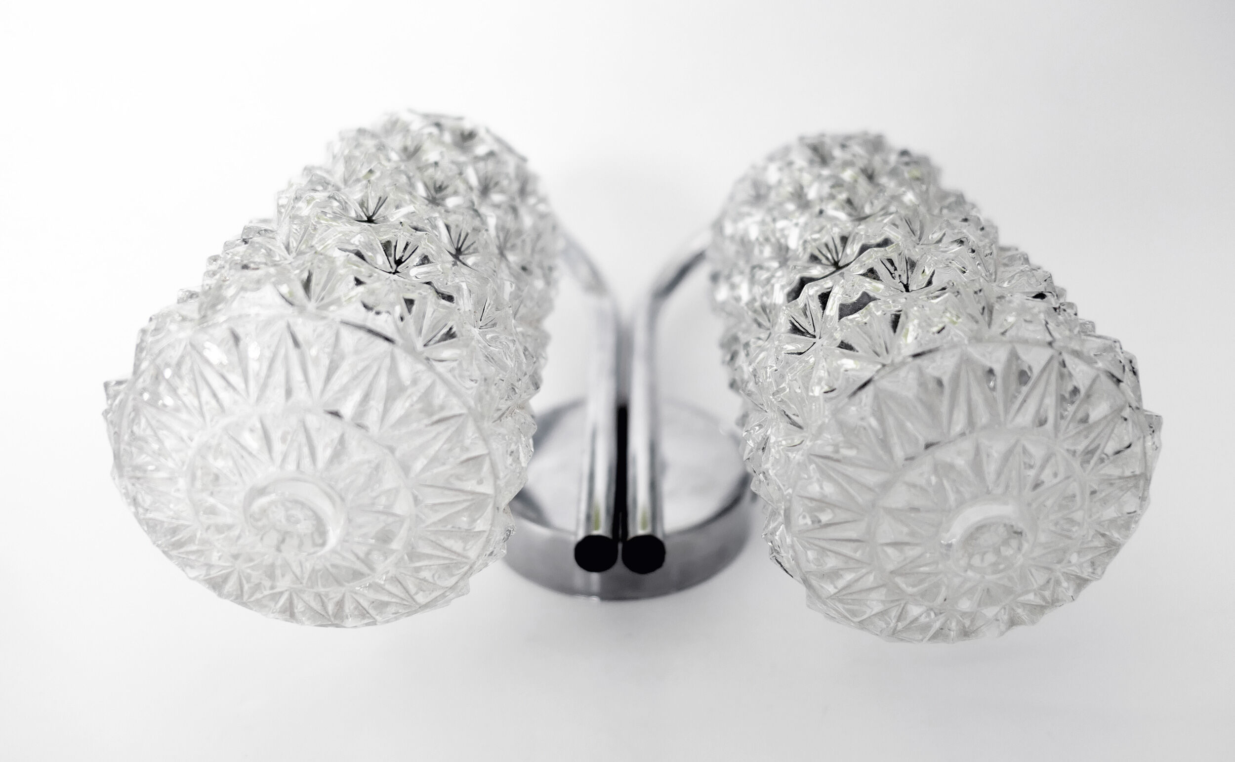 Double wall lamp 1970's chrome and glass