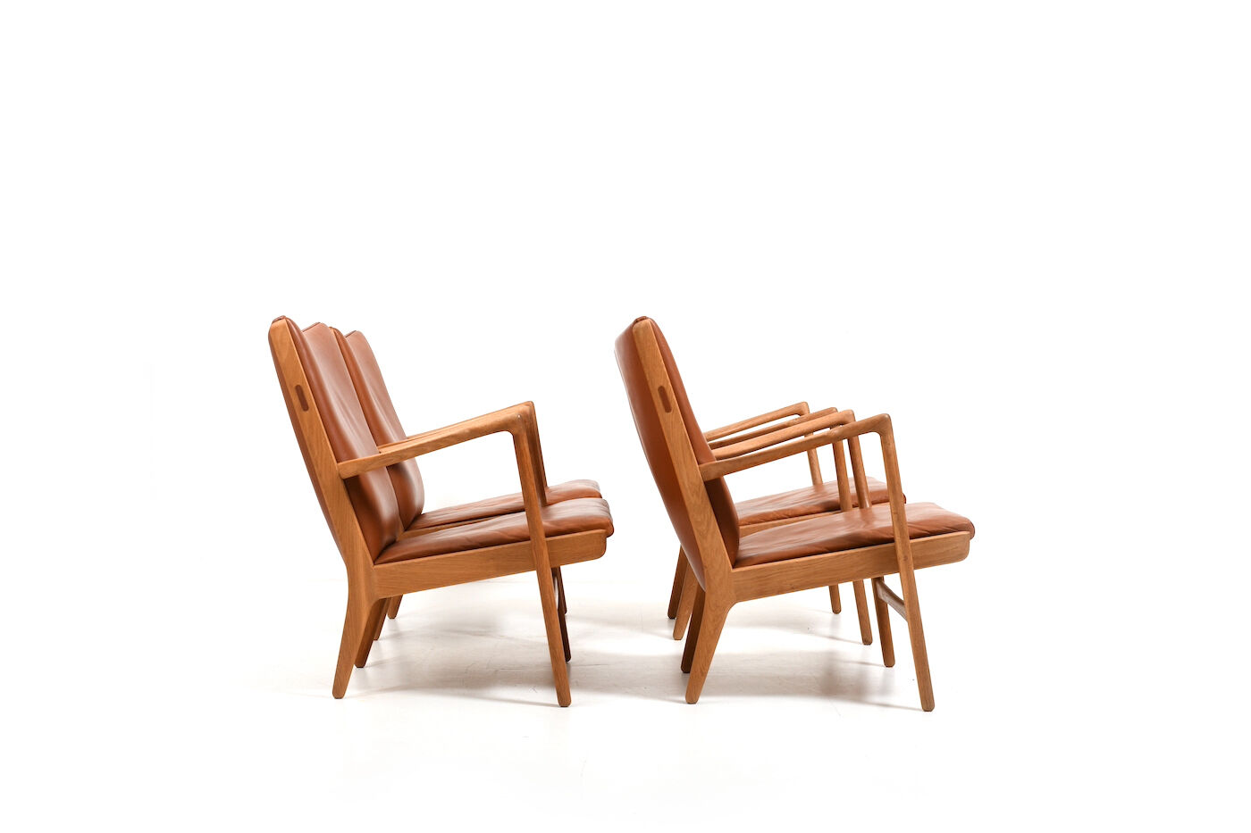Lot de 4 fauteuils AP-16 en chêne par Hans Wegner