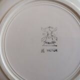 Assiettes creuses en terre de fer Longwy, Digoin Sarreguemines, Moulin des Loups Hamage & Lunéville