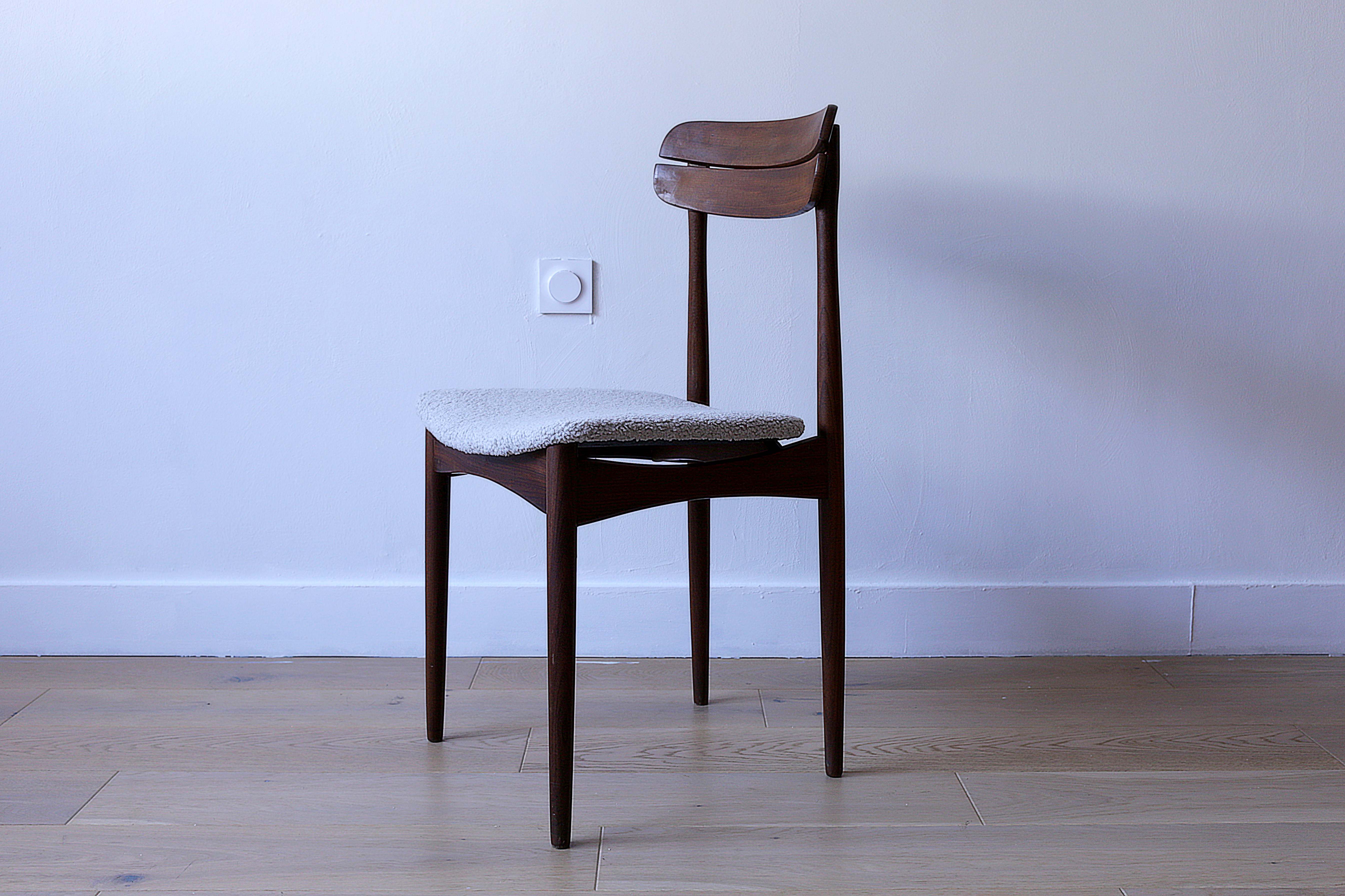 Suite de 6 chaises en bois design 1950