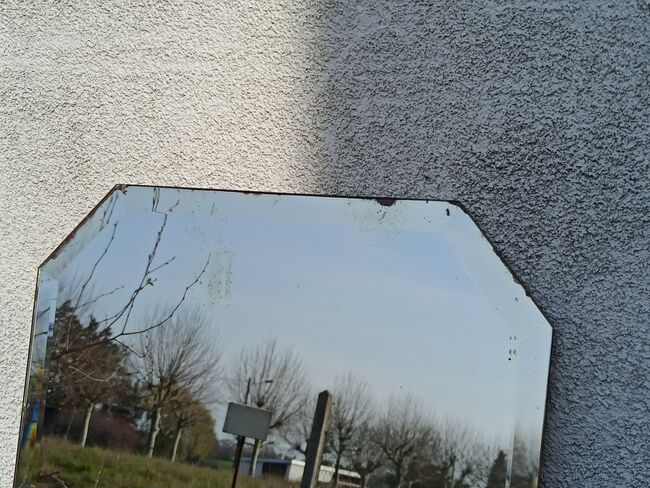 Bevelled mirror 59 X h 74cm
