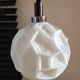 Lampe à suspension vintage, vermoedelijk Peill & Putzler, verre opalin avec relief