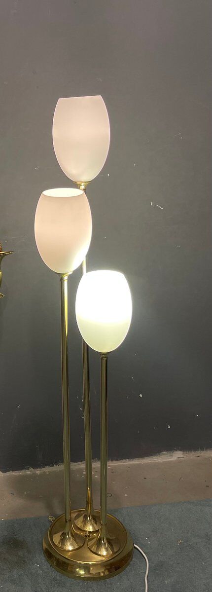 Italian Floor Lamp in Brass and Opaline Glass, 1980s
