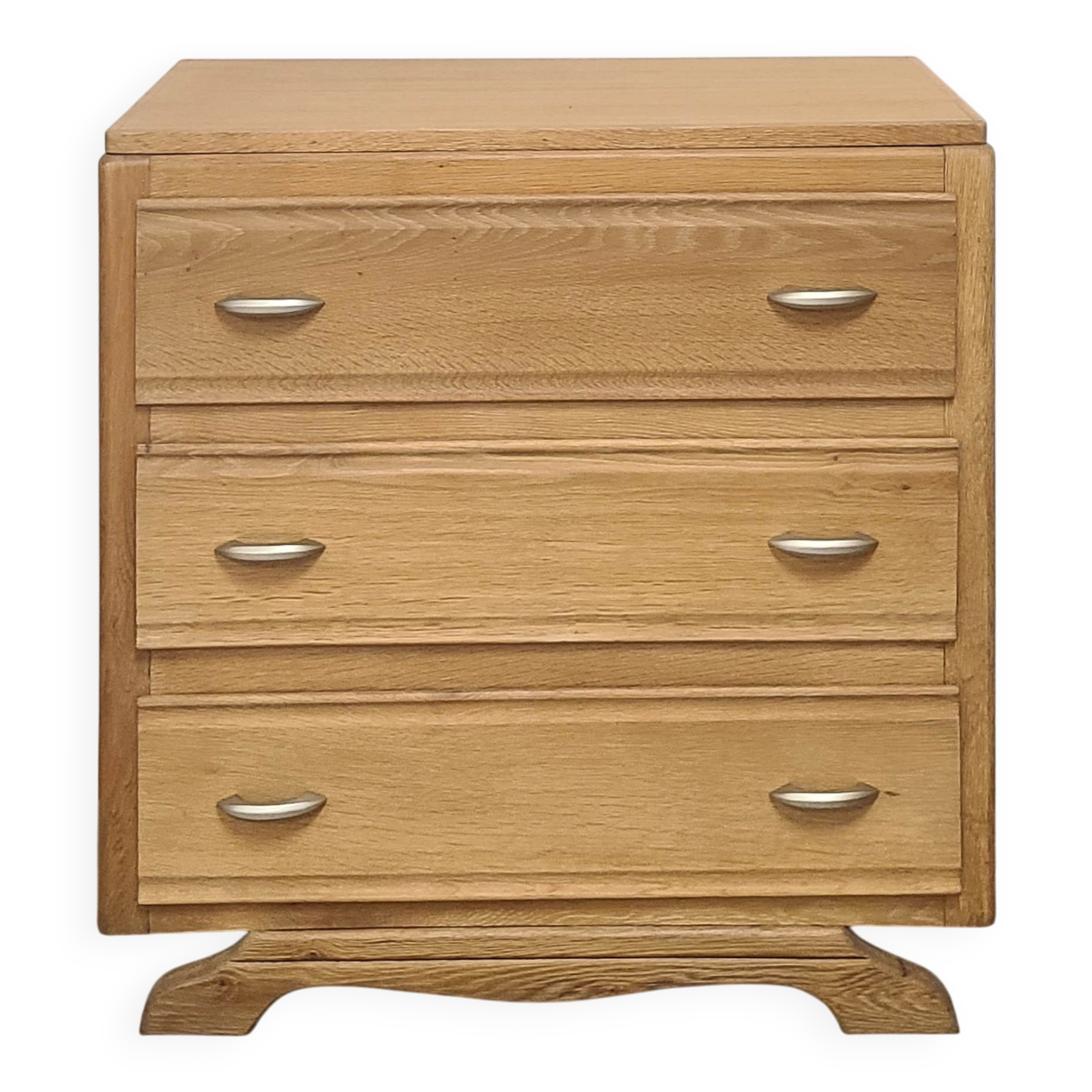 Vintage oak chest of drawers